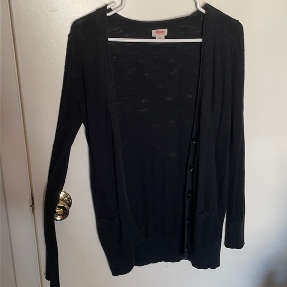 Black cardigan - Picture 1 of 3